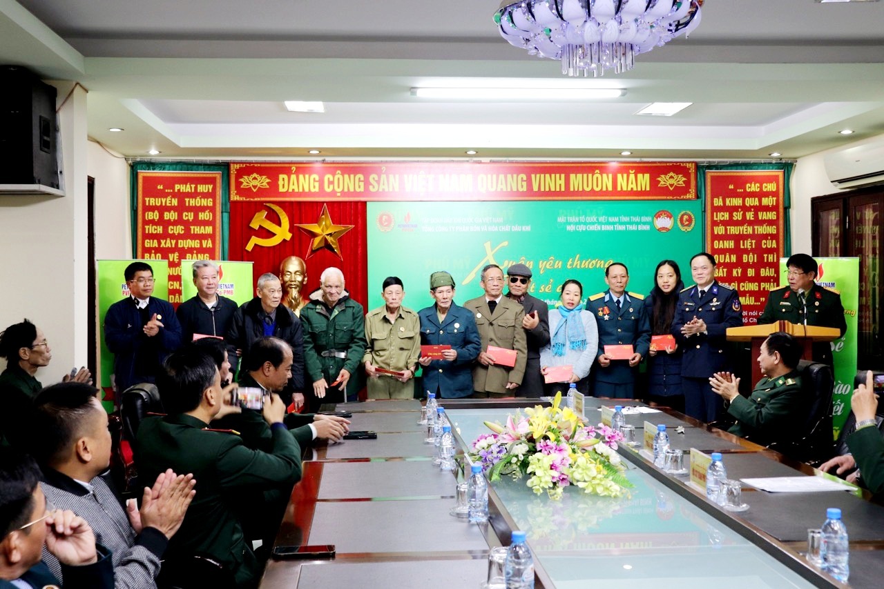 Petrovietnam, Hội Cựu chiến binh Tập đoàn và PVFCCo trao 650 phần quà Tết tại tỉnh Thái Bình