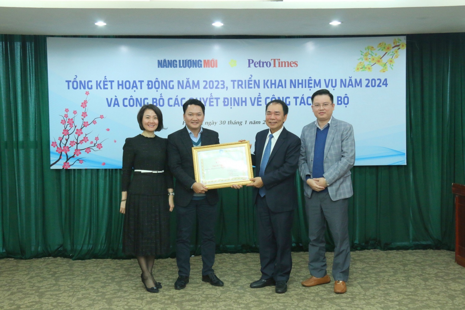 Tạp chí Năng lượng Mới - PetroTimes tổng kết hoạt động năm 2023, triển khai nhiệm vụ năm 2024