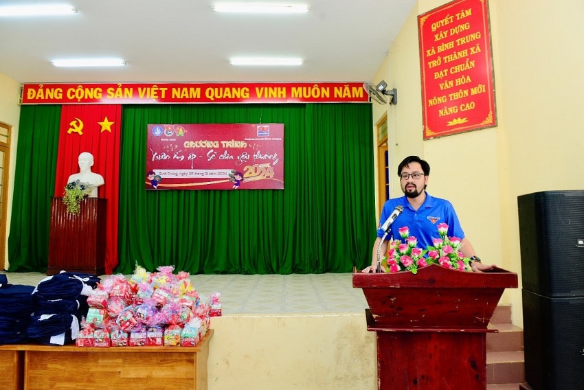 “Xuân ấm áp – Sẻ chia yêu thương” từ Xí nghiệp Khí Vietsovpetro