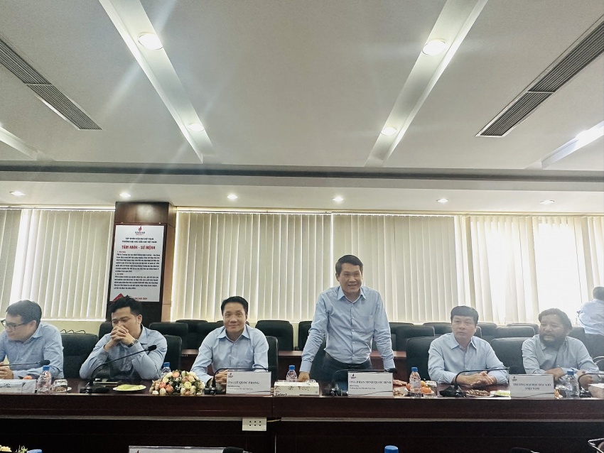 Lãnh đạo phường Long Toàn, TP Bà Rịa đến thăm, làm việc tại Trường Đại học Dầu khí Việt Nam