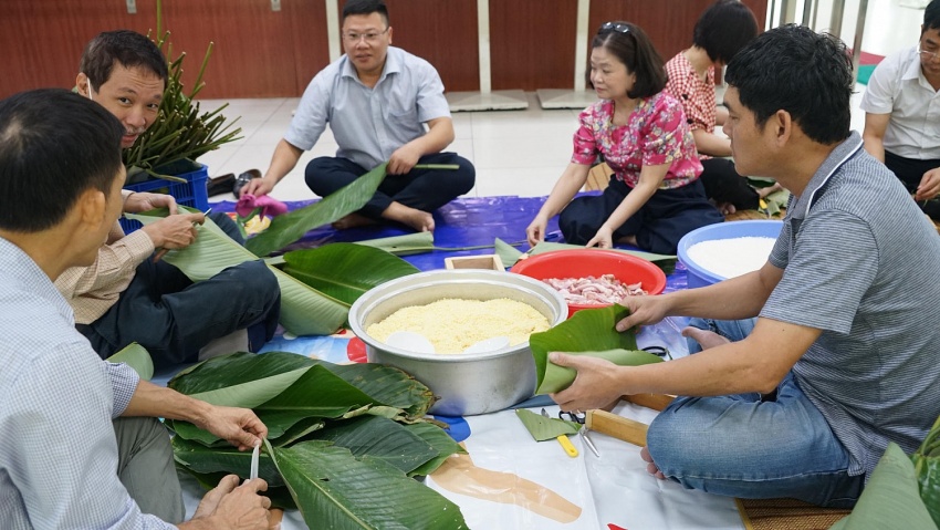 Công đoàn PVFCCo tổ chức Hội thi “Gói bánh chưng” Xuân Giáp Thìn 2024