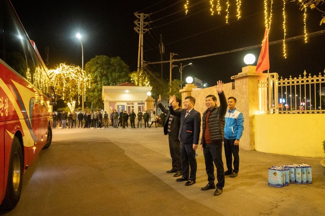 Tết đầm ấm, an vui của công nhân lao động TKV