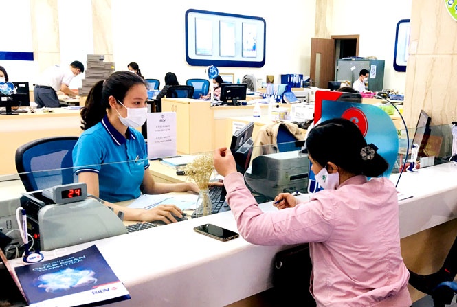 Tin ngân hàng ngày 3/2: Tín dụng tăng nhanh có thể “ẩn” nợ xấu Tin ngân hàng ngày 3/2: Tín dụng tăng nhanh có thể “ẩn” nợ xấu