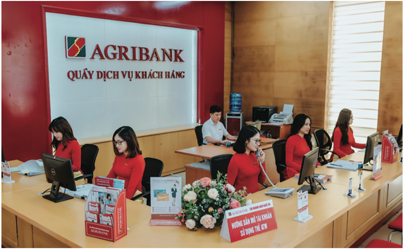 Tin ngân hàng tuần qua: VietinBank tiếp tục giảm lãi suất huy động Tin ngân hàng tuần qua: VietinBank tiếp tục giảm lãi suất huy động