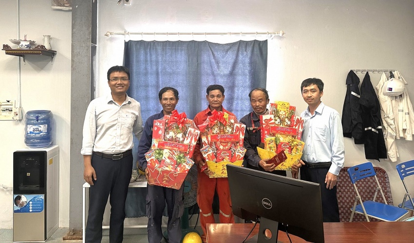 Đoàn Thanh niên PTSC Quảng Ngãi thực hiện chương trình “Bao Lì Xì Nhân Ái” lần thứ 16