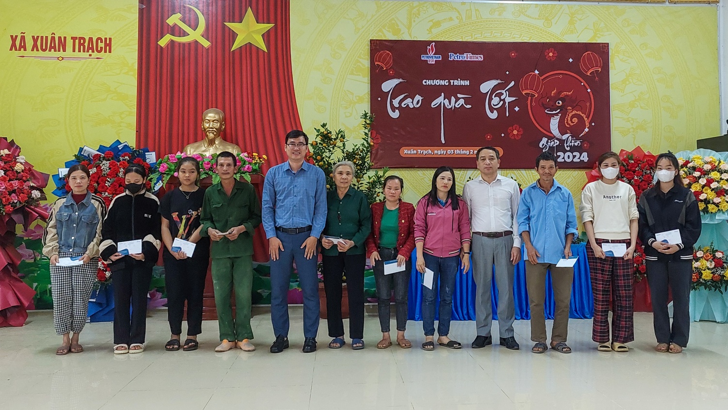 Chương trình “Trao quà Tết” của Tạp chí Năng lượng Mới và BSR đến với bà con vùng núi tỉnh Quảng Bình