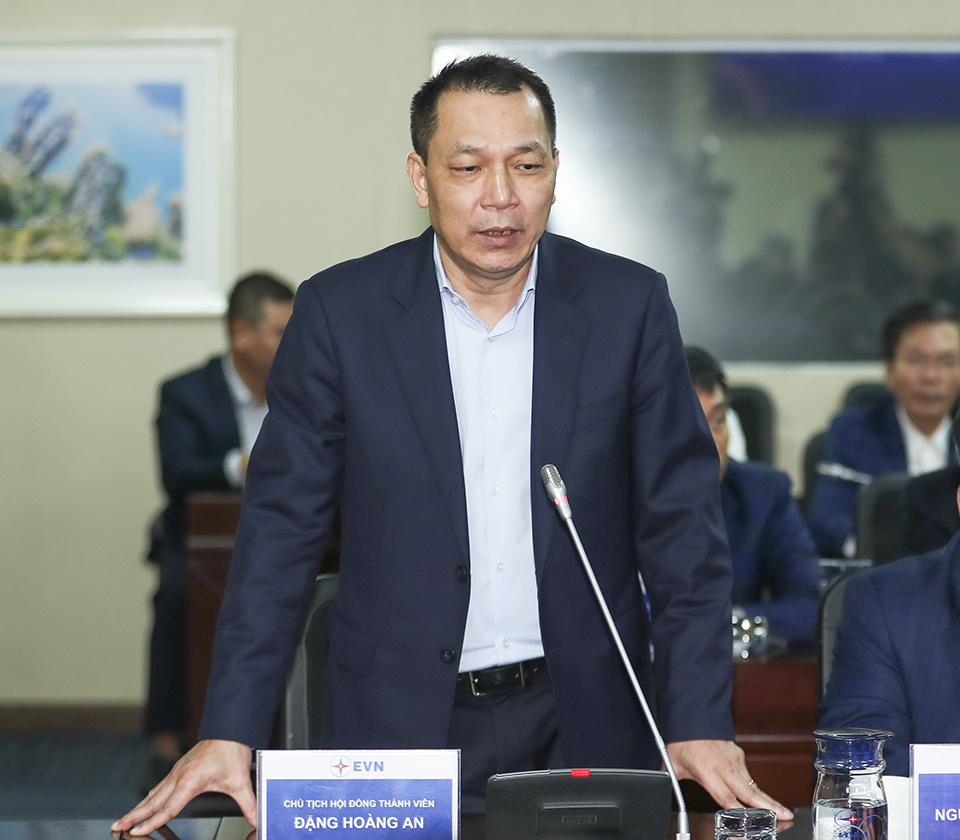 Bộ trưởng Bộ Công Thương: EVN và các đơn vị thành viên thực hiện tốt phương án đảm bảo điện tết Giáp Thìn 2024 Bộ trưởng Bộ Công Thương: EVN và các đơn vị thành viên thực hiện tốt phương án đảm bảo điện tết Giáp Thìn 2024