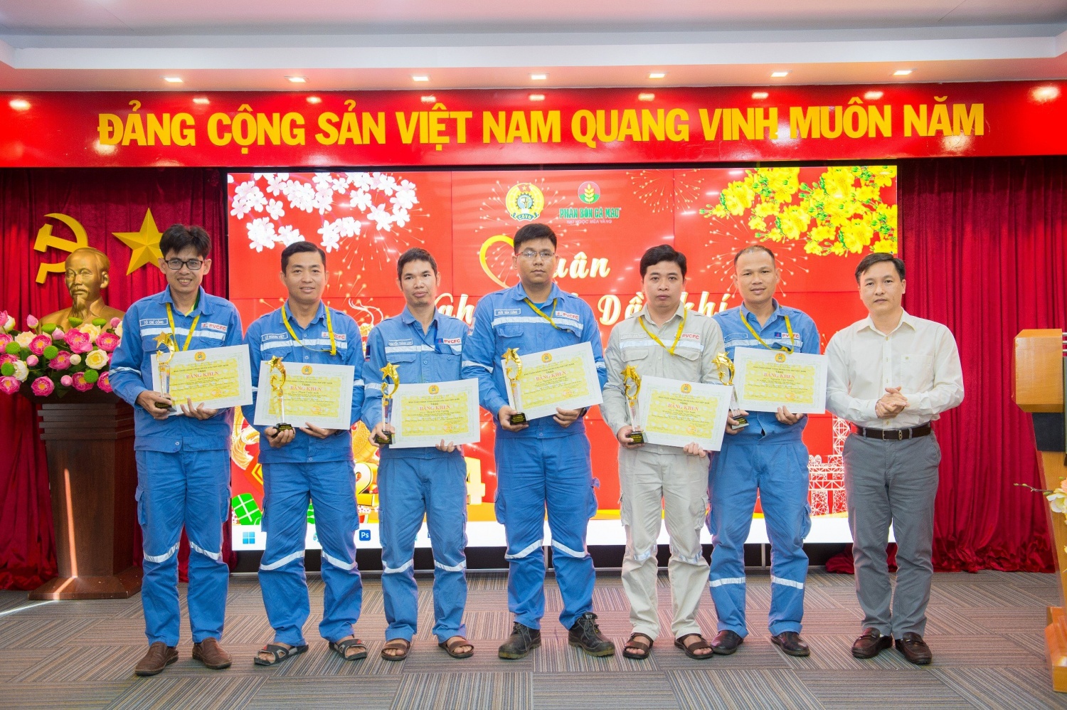 Công đoàn PVCFC chăm lo cho người lao động đón Tết ấm áp, đủ đầy