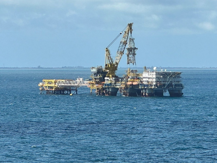 Tết thứ hai của giàn PV DRILLING V ở Brunei