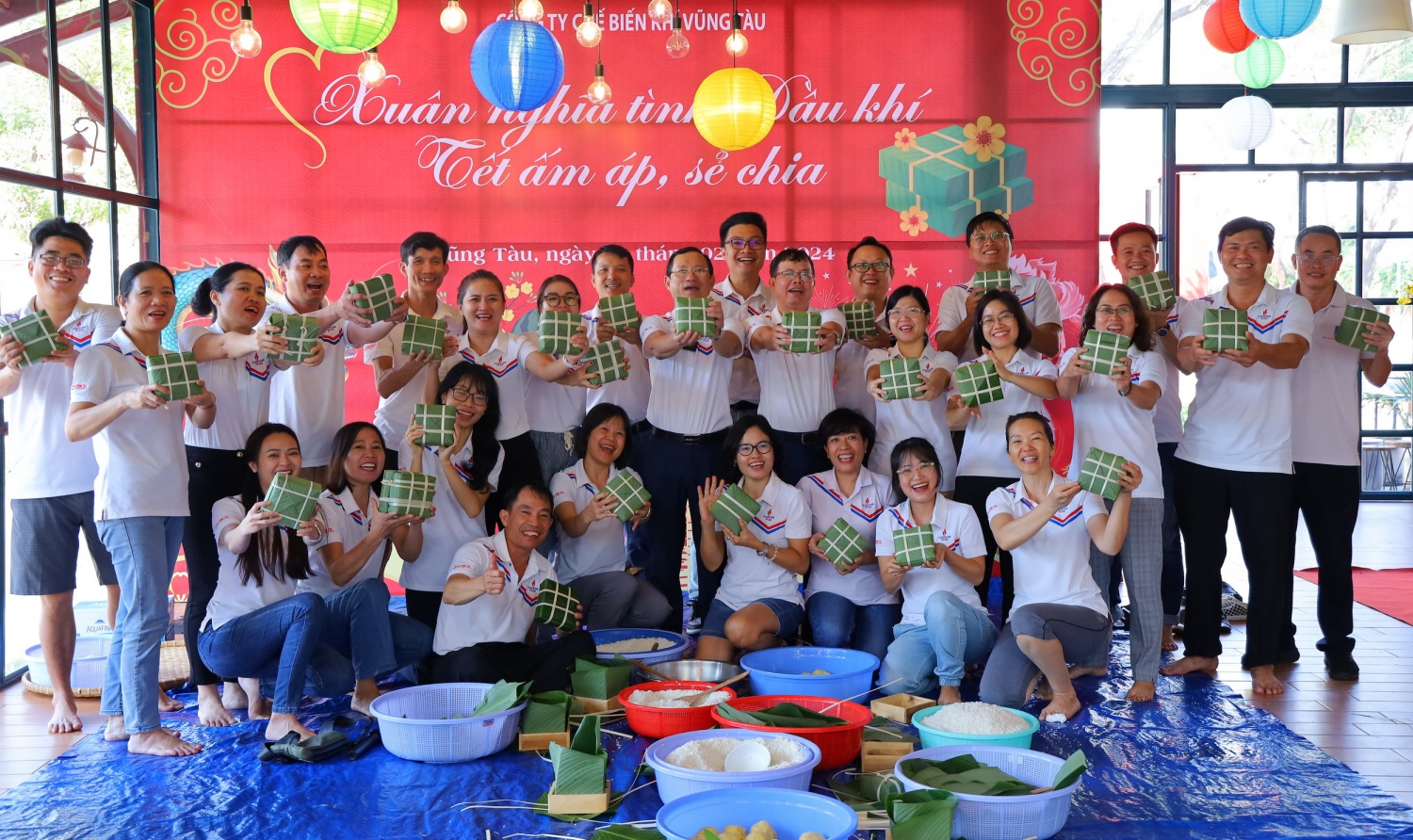H3. Niềm vui bên nhau, động viên tinh thần lực lượng trực Tết xa nhà