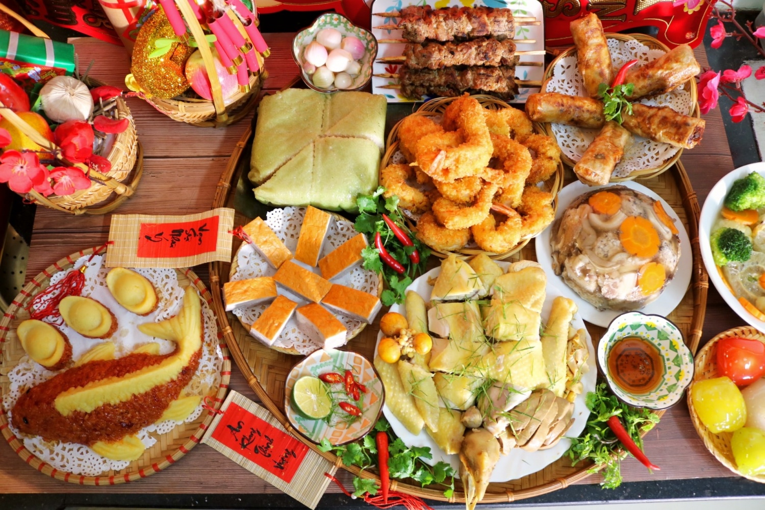 Lễ hội Tết - Điểm nhấn văn hóa và du lịch của Việt Nam Lễ hội Tết - Điểm nhấn văn hóa và du lịch của Việt Nam