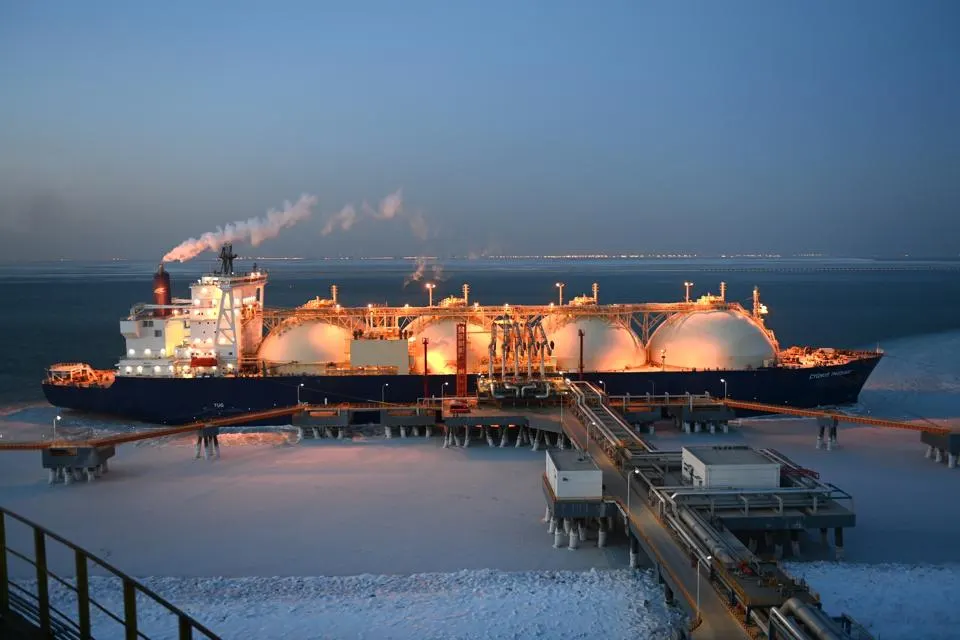Mỹ mở rộng công xuất LNG: Bán cho ai khi châu Âu giảm nhu cầu khí đốt? Mỹ mở rộng công xuất LNG: Bán cho ai khi châu Âu giảm nhu cầu khí đốt?