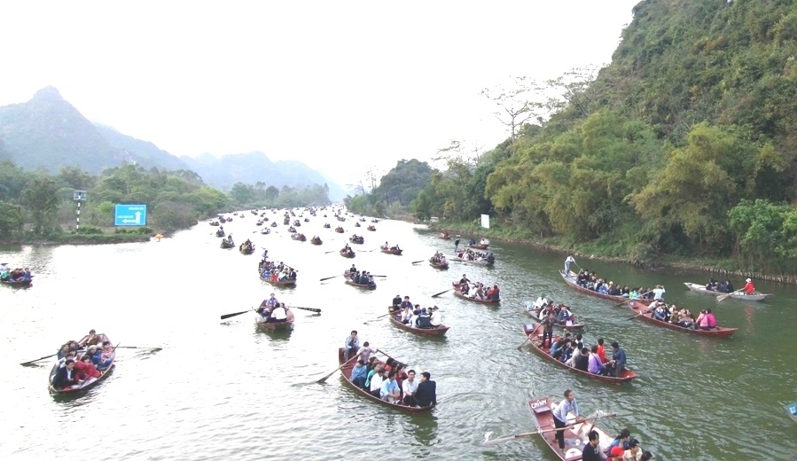 Bốn lễ hội truyền thống lớn ở Hà Nội vào mùng 6 Tết