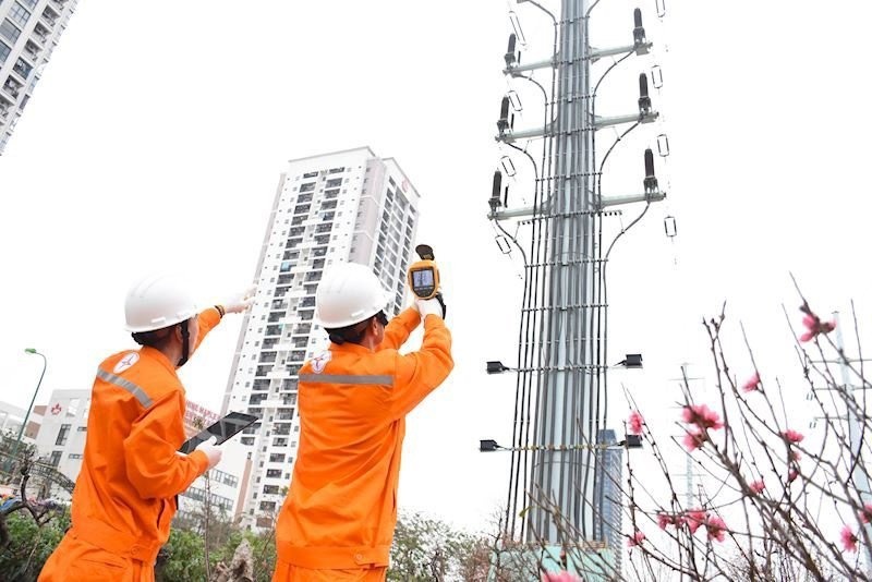 EVN đảm bảo cung cấp điện an toàn, ổn định dịp Tết Giáp Thìn EVN đảm bảo cung cấp điện an toàn, ổn định dịp Tết Giáp Thìn
