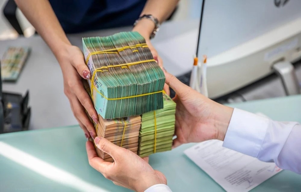 Tin ngân hàng ngày 23/2: Cần hạn chế tập trung vốn tín dụng vào một nhóm khách hàng Tin ngân hàng ngày 23/2: Cần hạn chế tập trung vốn tín dụng vào một nhóm khách hàng