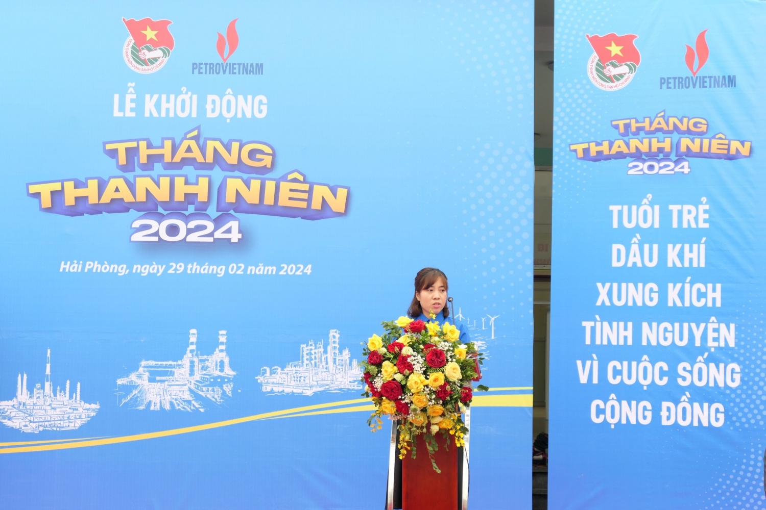 Tháng Thanh niên 2024: “Tuổi trẻ dầu khí xung kích tình nguyện vì cuộc sống cộng đồng” Tháng Thanh niên 2024: “Tuổi trẻ dầu khí xung kích tình nguyện vì cuộc sống cộng đồng”