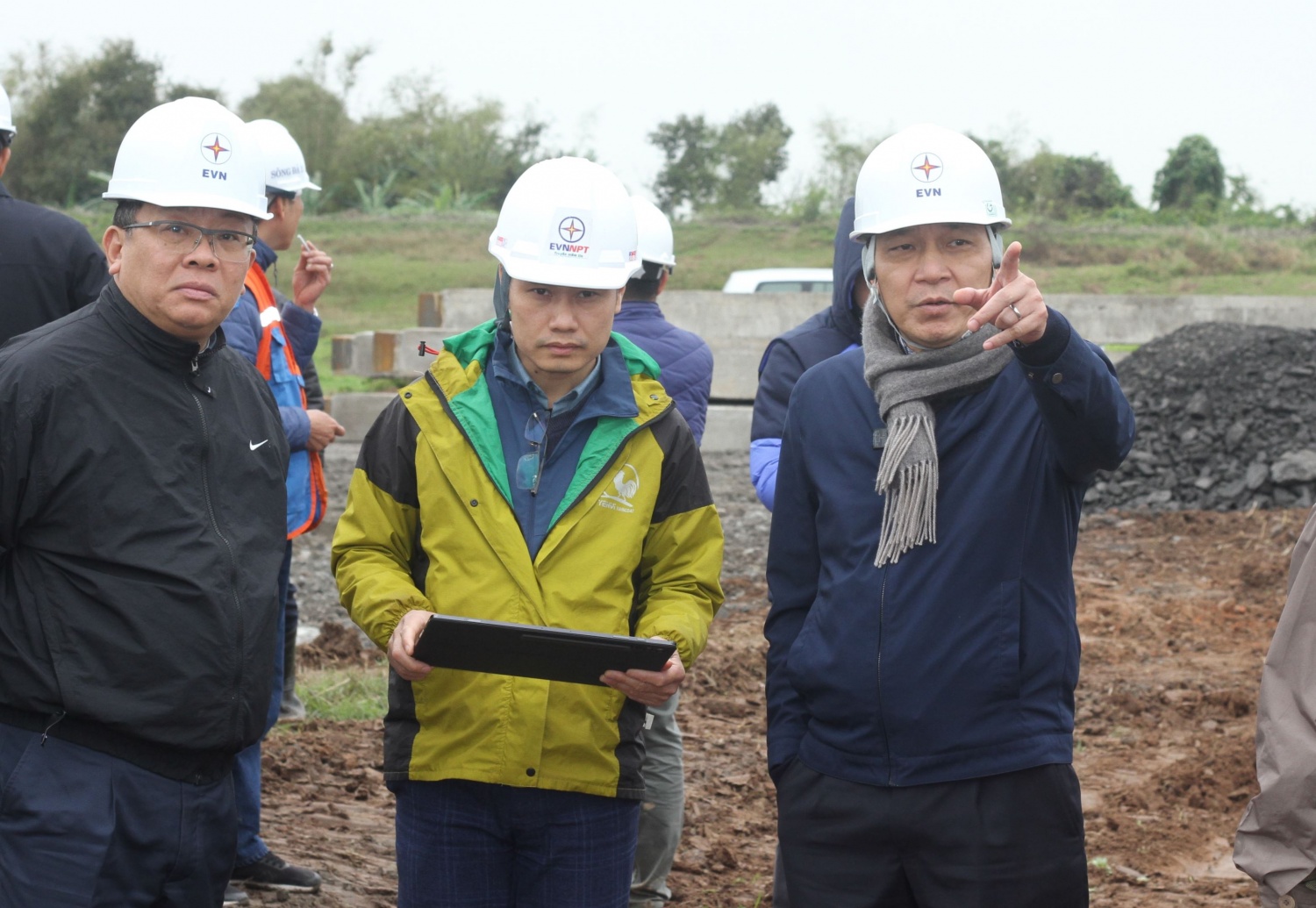 EVN nỗ lực triển khai các giải pháp đảm bảo cung ứng điện mùa khô năm 2024