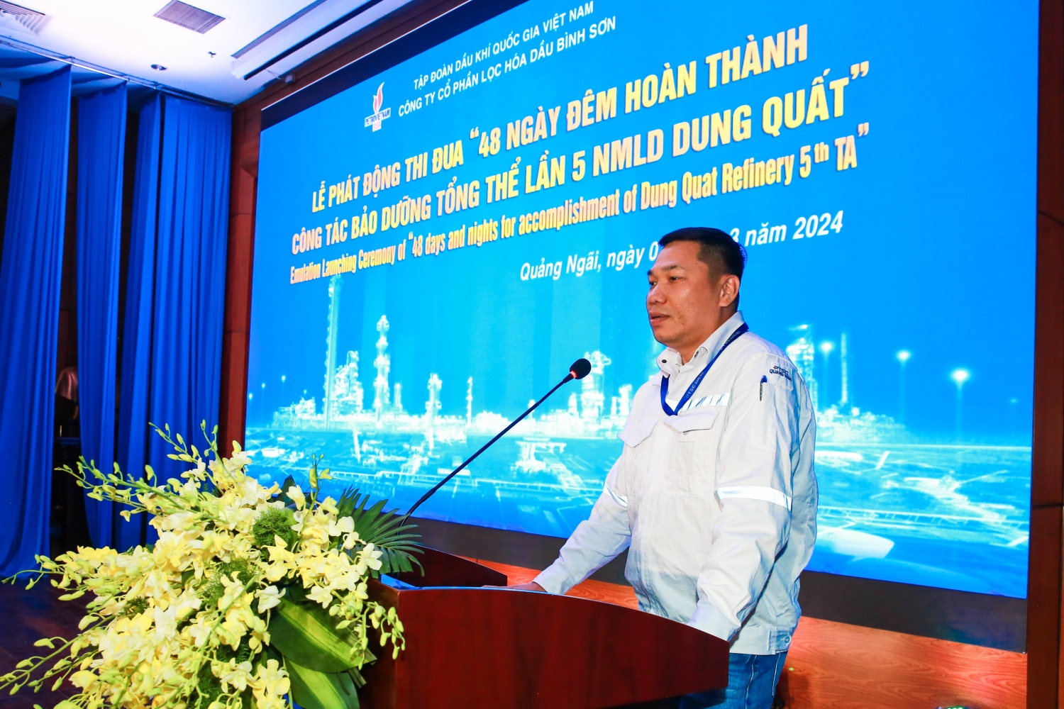Bảo dưỡng tổng thể NMLD Dung Quất lần thứ 5: “Một đội ngũ, một mục tiêu” Bảo dưỡng tổng thể NMLD Dung Quất lần thứ 5: “Một đội ngũ, một mục tiêu”