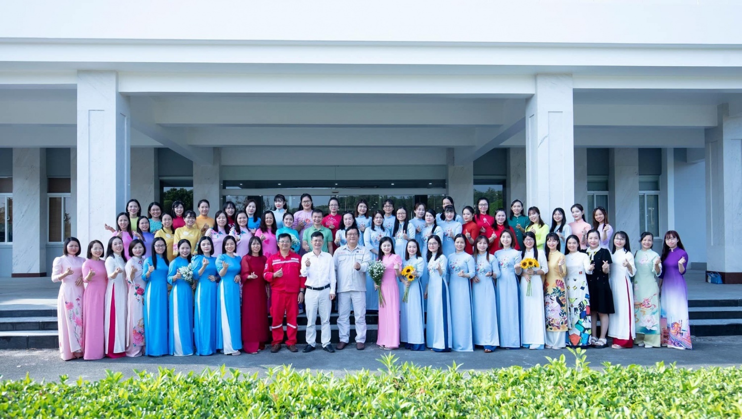Phụ nữ PVCFC lan tỏa giá trị trong tháng 3 yêu thương