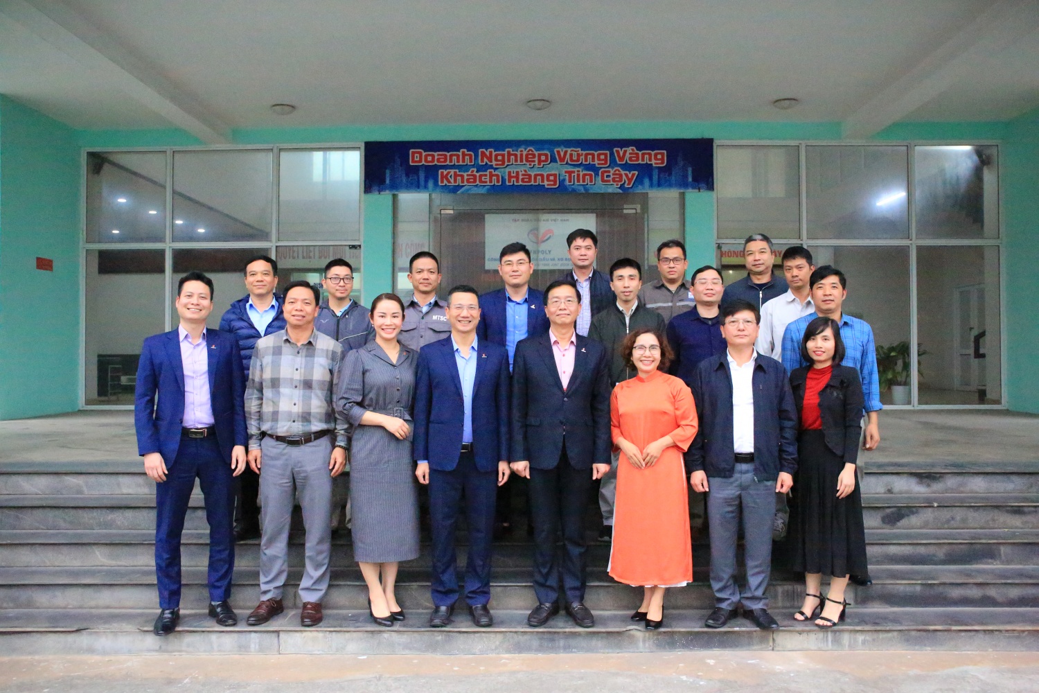 Phát huy văn hóa VNPoly trong giai đoạn mới, chuẩn bị cho khôi phục sản xuất kinh doanh