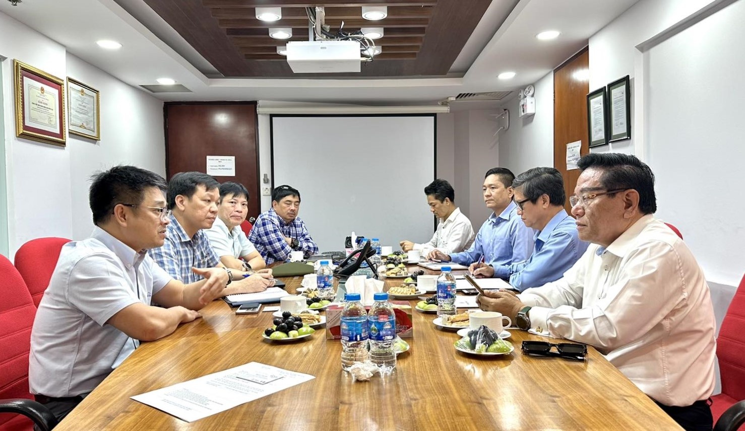 Hội Dầu khí TP Hồ Chí Minh và Hoàng Long - Hoàn Vũ JOCs thúc đẩy hợp tác trên nhiều mặt hoạt động Hội Dầu khí TP Hồ Chí Minh và Hoàng Long - Hoàn Vũ JOCs thúc đẩy hợp tác trên nhiều mặt hoạt động