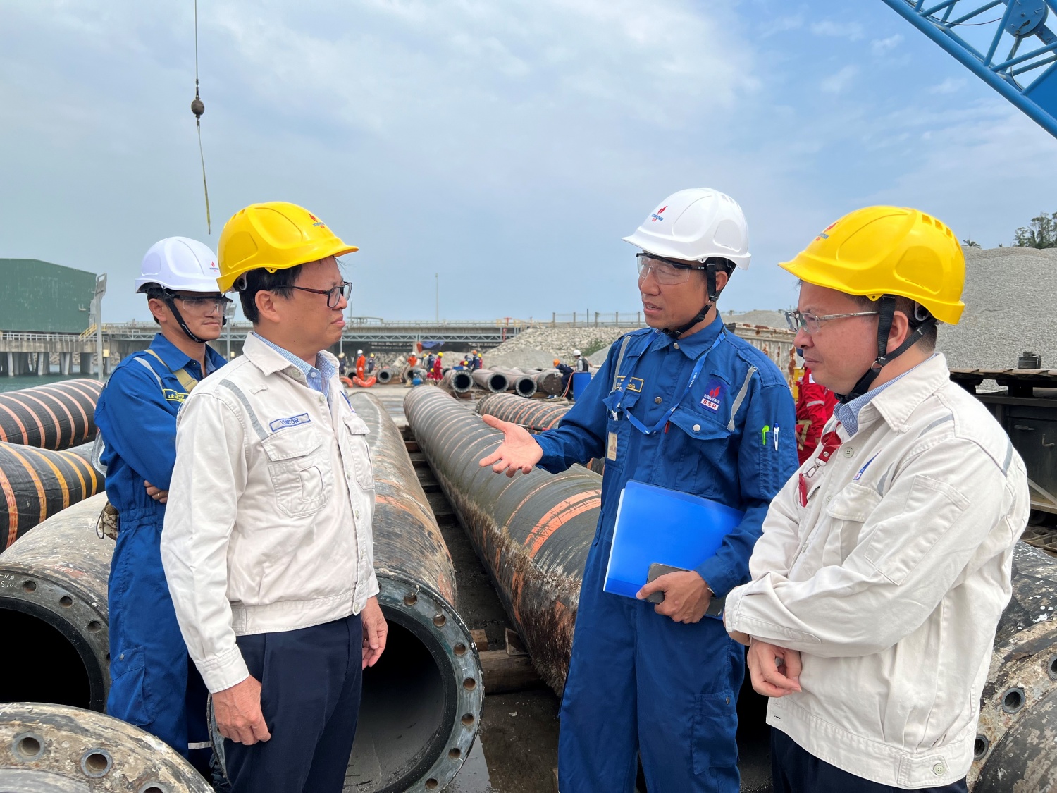 NMLD Dung Quất chính thức dừng máy để thực hiện BDTT lần 5 NMLD Dung Quất chính thức dừng máy để thực hiện BDTT lần 5