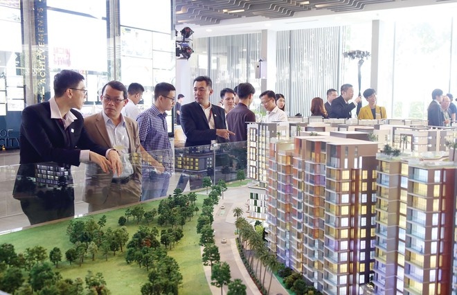 Tin bất động sản ngày 16/3: Mở rộng quyền sử dụng đất đối với Việt kiều Tin bất động sản ngày 16/3: Mở rộng quyền sử dụng đất đối với Việt kiều