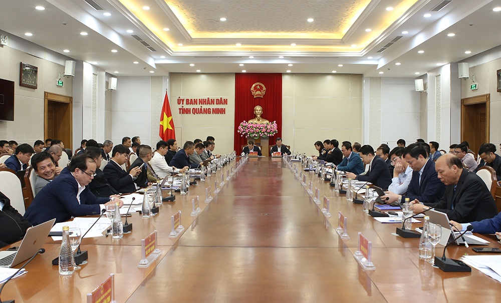 UBND tỉnh Quảng Ninh và EVN họp bàn gỡ vướng mắc đầu tư xây dựng các dự án lưới điện
