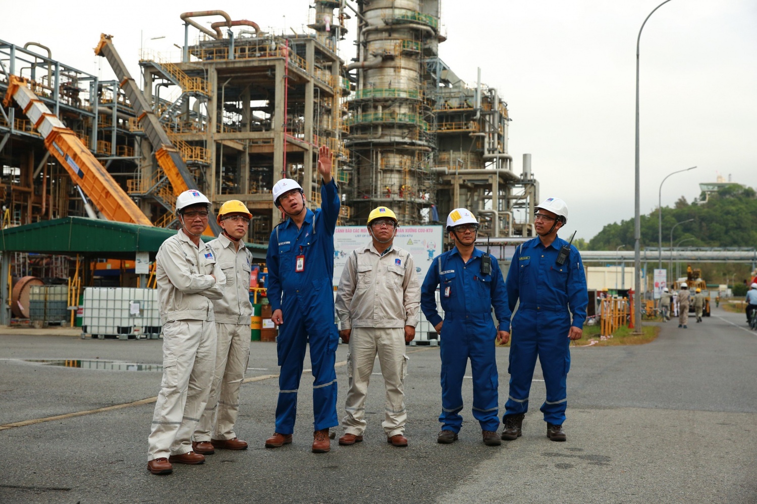 Hội đồng quản trị BSR kiểm tra công tác BDTT lần 5 Nhà máy Lọc dầu Dung Quất Hội đồng quản trị BSR kiểm tra công tác BDTT lần 5 Nhà máy Lọc dầu Dung Quất