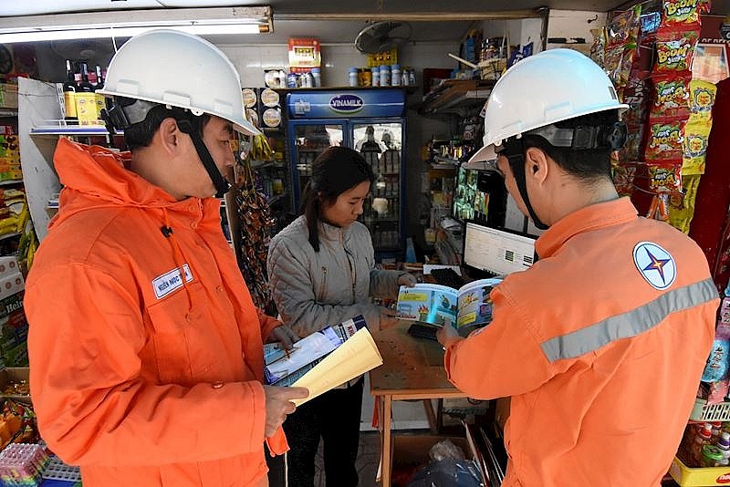 Hà Nội: Chủ động xây dựng kịch bản cấp điện cho năm 2024