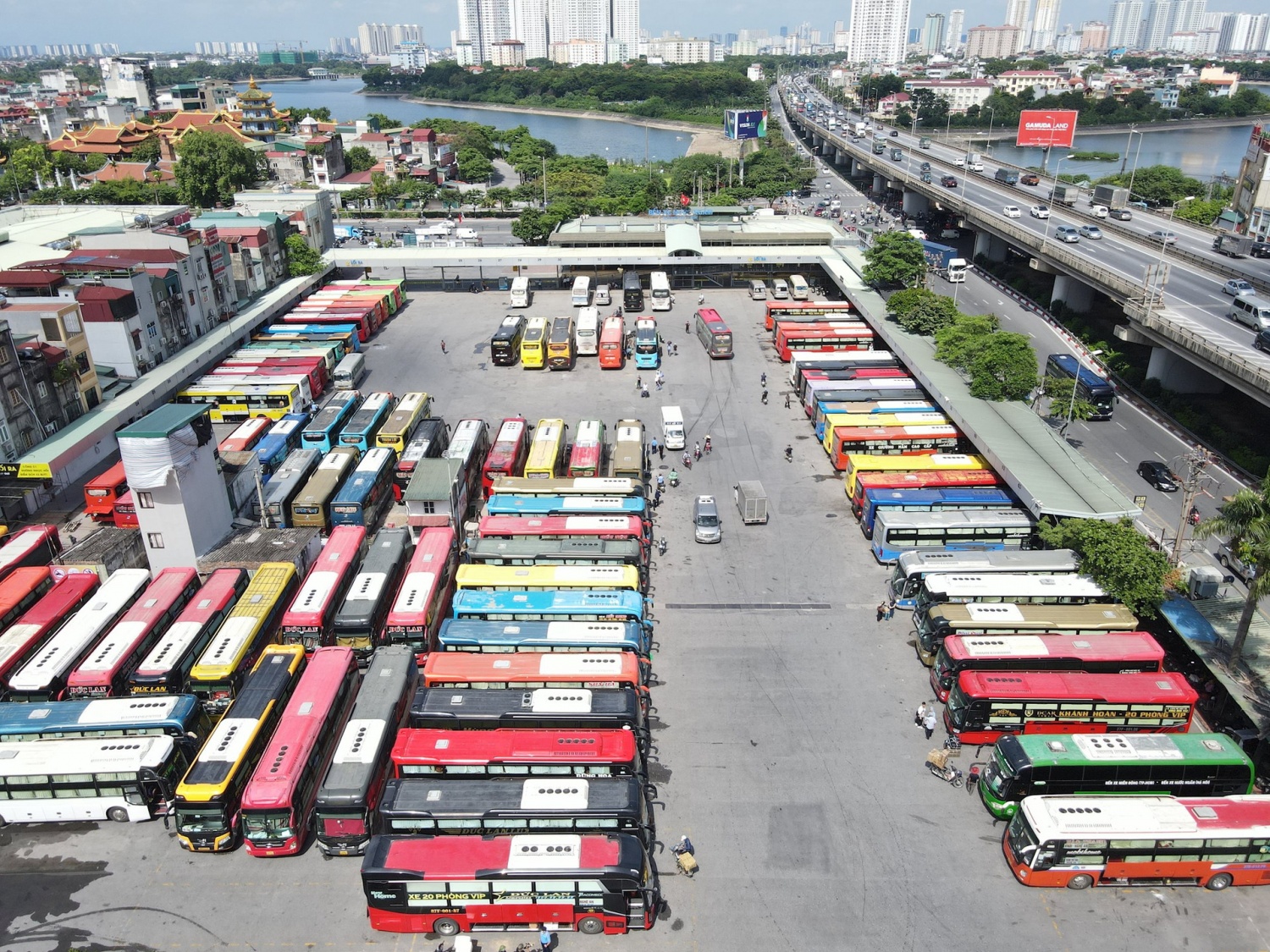 Tin bất động sản ngày 25/3: Hà Nội chấm dứt dự án bãi đỗ xe tải phía Nam Tin bất động sản ngày 25/3: Hà Nội chấm dứt dự án bãi đỗ xe tải phía Nam