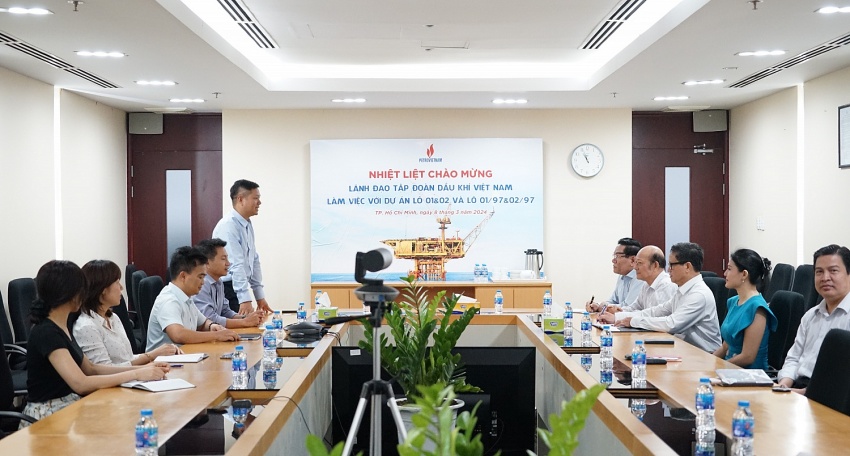 Thúc đẩy hợp tác giữa Ban Dự án Lô 01&02 và Hội Dầu khí TP Hồ Chí Minh Thúc đẩy hợp tác giữa Ban Dự án Lô 01&02 và Hội Dầu khí TP Hồ Chí Minh