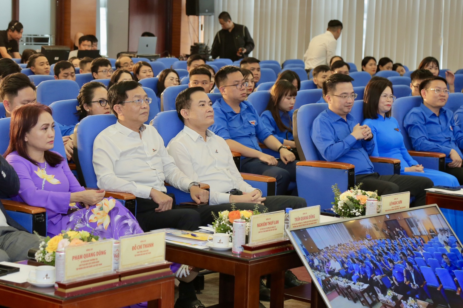 (LIVE) Tổng Giám đốc Petrovietnam Lê Ngọc Sơn đối thoại với đoàn viên, thanh niên Dầu khí về làm mới động lực cũ, bổ sung động lực mới