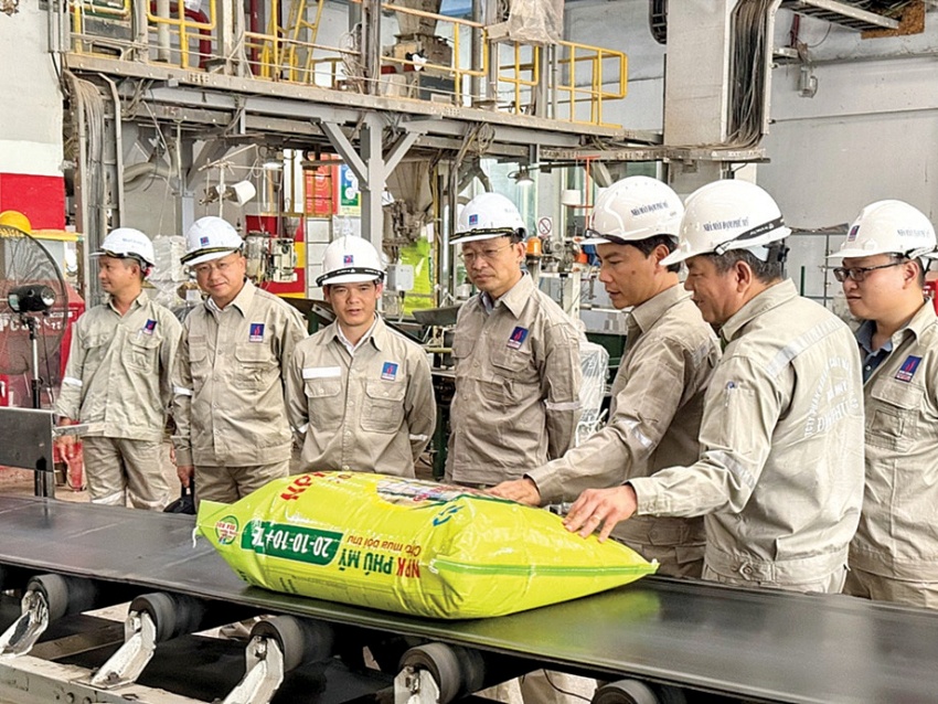 NPK Phú Mỹ 20-10-10+TE: “Thương hiệu Vàng nông nghiệp Việt Nam năm 2024”