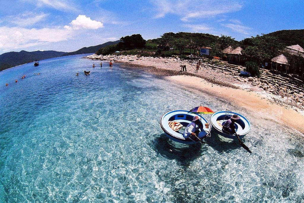 Gợi ý 10 địa điểm lý tưởng để "trốn nóng" mùa hè này