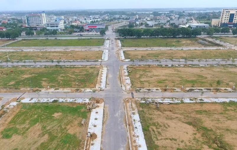 Tin bất động sản ngày 30/3: Công ty nào trúng đấu giá khu đất hơn 3.600m2 ở Thanh Hóa? Tin bất động sản ngày 30/3: Công ty nào trúng đấu giá khu đất hơn 3.600m2 ở Thanh Hóa?