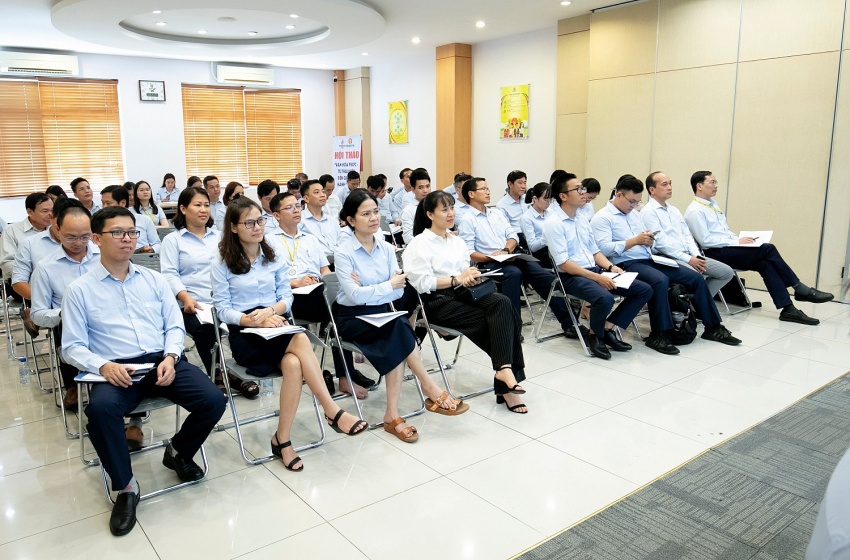 Văn hóa PVCFC không chỉ được xây dựng từ trên xuống, mà còn từ dưới lên, nhất quán từ “triết lý sống của cá nhân đến Văn hóa chung của tổ chức”.