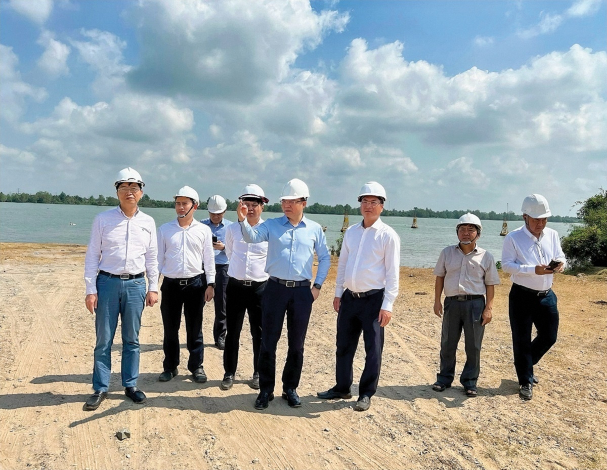 Đoàn công tác của Petrovietnam kiểm tra Dự án Nhà máy Nhiệt điện Ô Môn III và IV Đoàn công tác của Petrovietnam kiểm tra Dự án Nhà máy Nhiệt điện Ô Môn III và IV