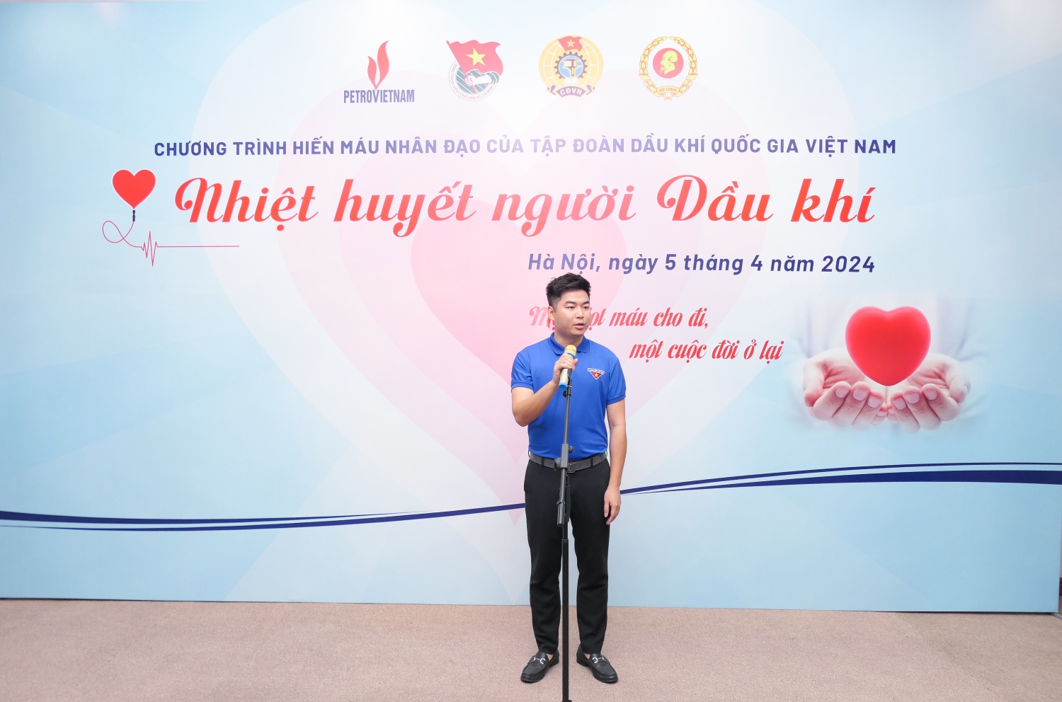 Petrovietnam hưởng ứng chương trình hiến máu nhân đạo "Nhiệt huyết người Dầu khí" Petrovietnam hưởng ứng chương trình hiến máu nhân đạo "Nhiệt huyết người Dầu khí"