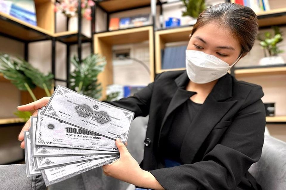 Tin tức kinh tế ngày 5/4: Phát hành trái phiếu doanh nghiệp giảm mạnh Tin tức kinh tế ngày 5/4: Phát hành trái phiếu doanh nghiệp giảm mạnh