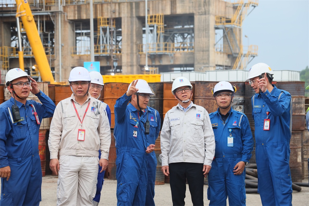 Bảo dưỡng những thiết bị đặc biệt tại NMLD Dung Quất