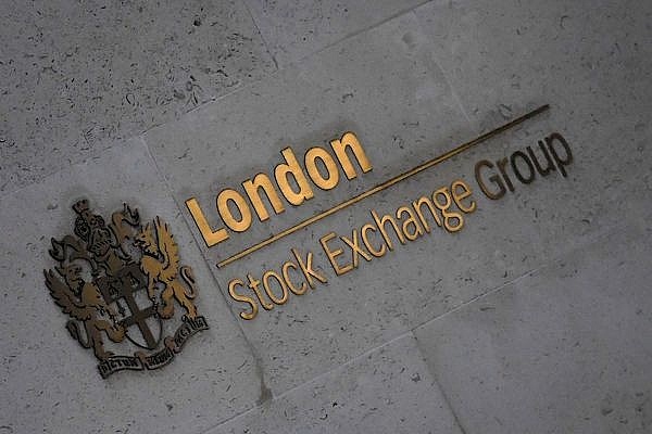 Shell cân nhắc rời Sở giao dịch chứng khoán London