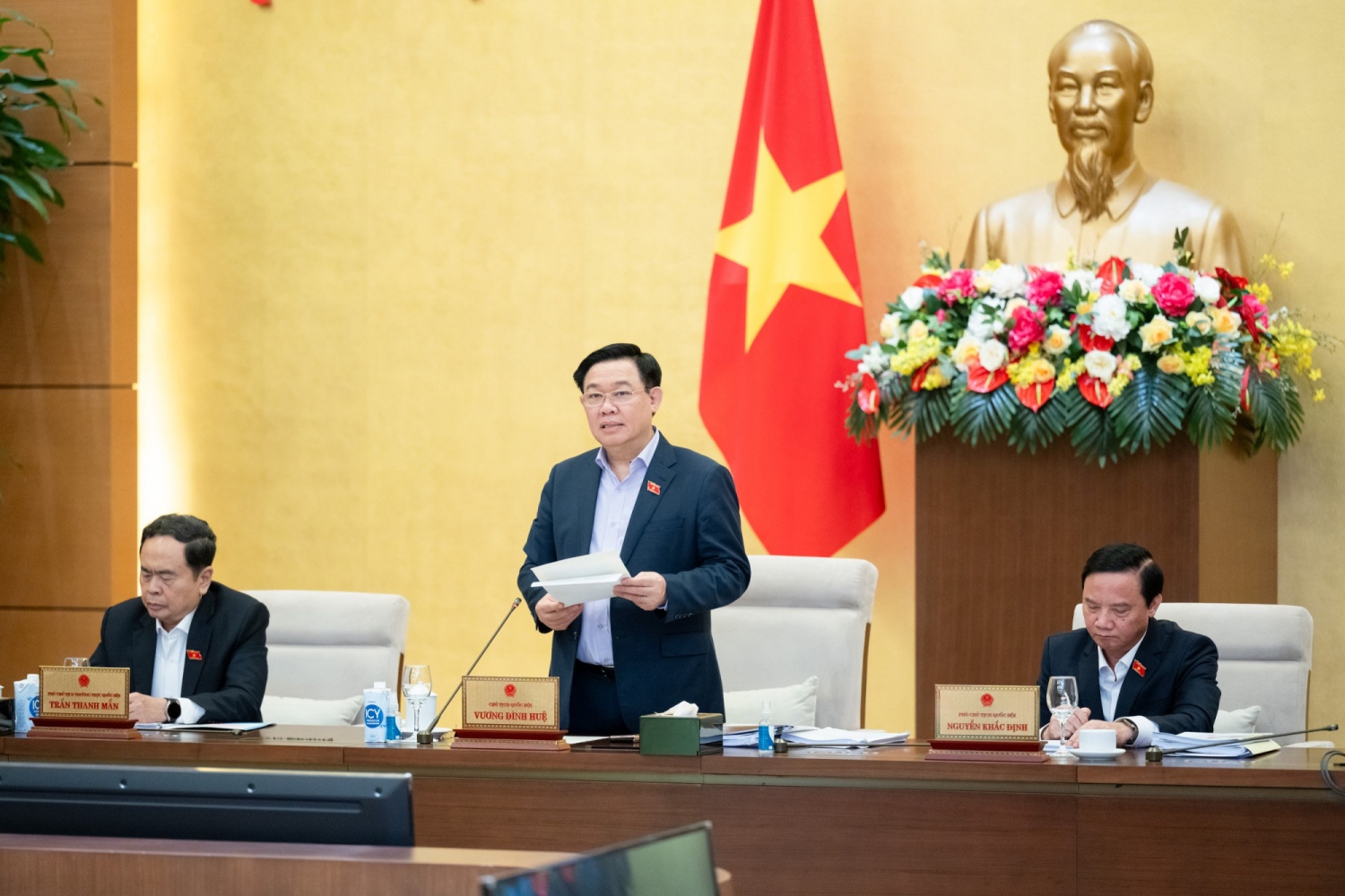 Ủy ban Thường vụ Quốc hội ban hành Nghị quyết về hoạt động chất vấn tại Phiên họp thứ 31 Ủy ban Thường vụ Quốc hội ban hành Nghị quyết về hoạt động chất vấn tại Phiên họp thứ 31