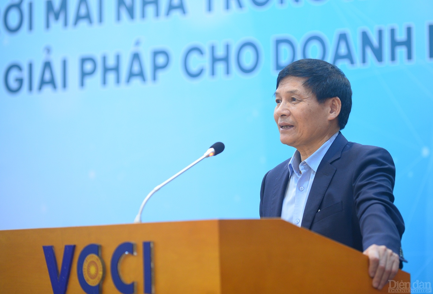 Cần sớm ban hành cơ chế chính sách cho điện mặt trời mái nhà trong khu công nghiệp Cần sớm ban hành cơ chế chính sách cho điện mặt trời mái nhà trong khu công nghiệp