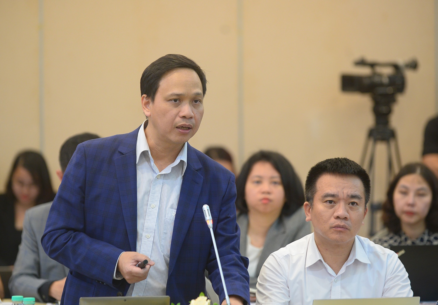 Cần sớm ban hành cơ chế chính sách cho điện mặt trời mái nhà trong khu công nghiệp Cần sớm ban hành cơ chế chính sách cho điện mặt trời mái nhà trong khu công nghiệp