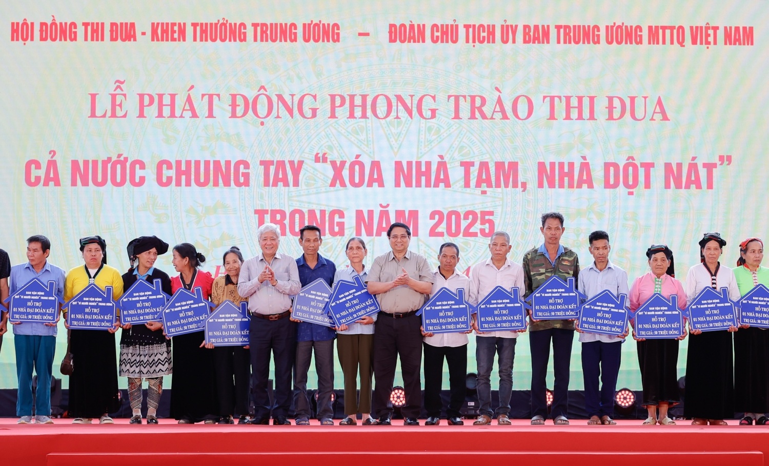 Petrovietnam ủng hộ 5 tỷ đồng cho phong trào 