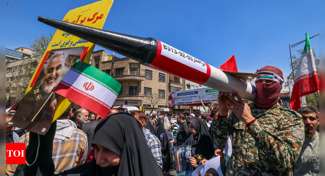 Căng thẳng Iran-Israel có thể làm gián đoạn dòng chảy dầu?