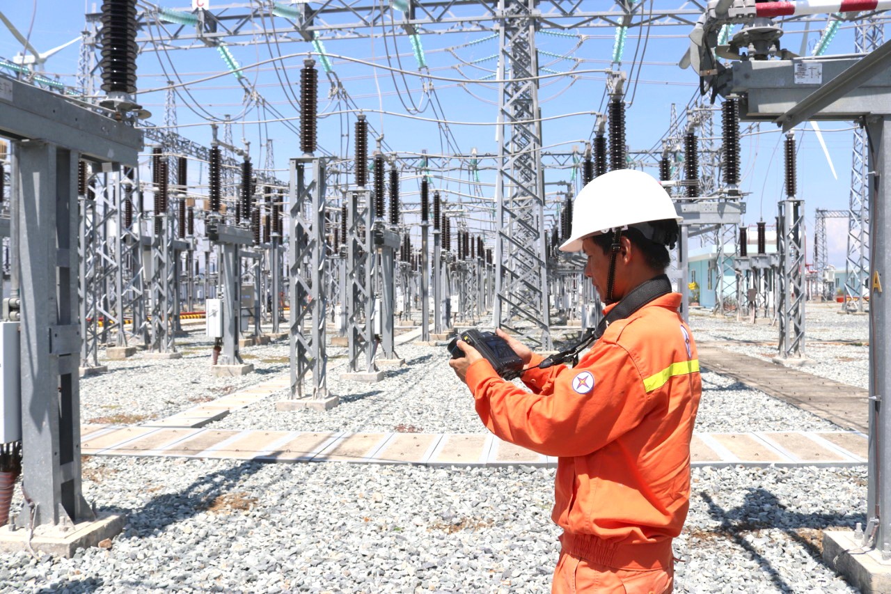 EVN chủ động triển khai kế hoạch cung ứng điện thời gian cao điểm năm 2024