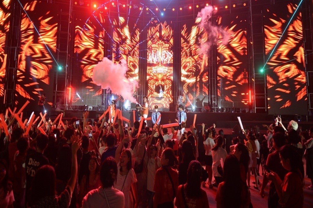 Đếm ngược thời gian đón lễ cực cháy với âm nhạc đỉnh cao, pháo hoa rực trời và carnival sôi động tại NovaWorld Phan Thiet dịp 30/4