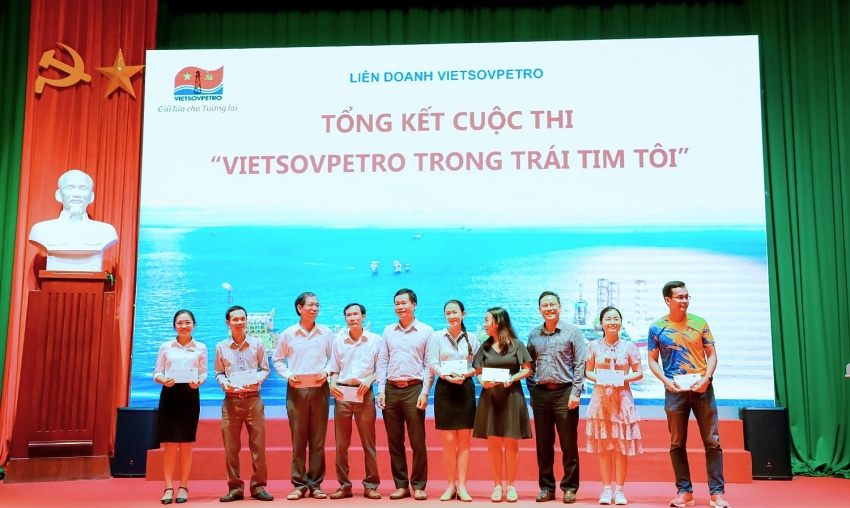 Vietsovpetro tổ chức Lễ phát động Tháng hành động về ATVSLĐ và Tháng Công nhân năm 2024